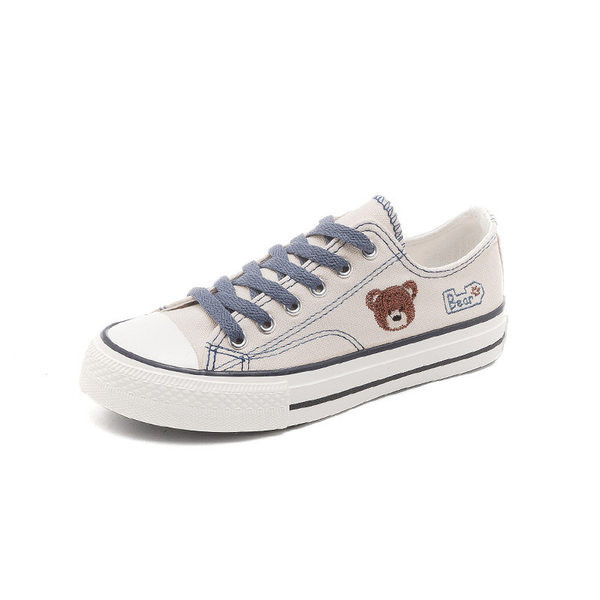 Sieviešu ikdienas kedas ar lācīša aplikāciju