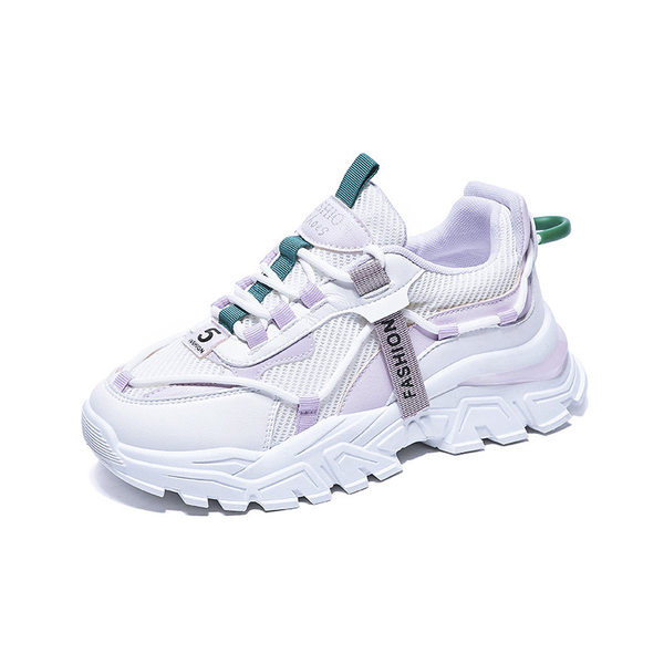 Kareda talla ja paeltega naiste tossud uus mudel