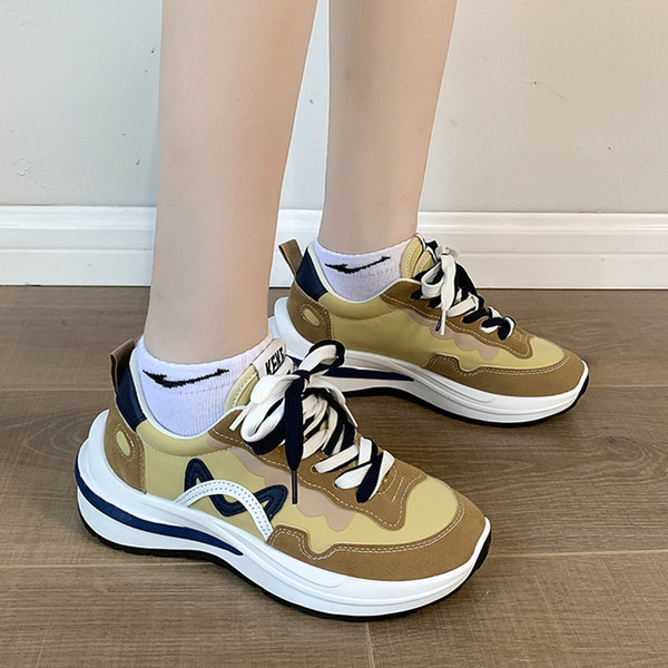 Öko-seemisnahast ja tekstiilist tossud - naistele