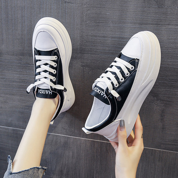 Paelte ja platvormiga tekstiilist tossud