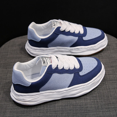 Öko-seemisnahast vabaaja tossud paeltega