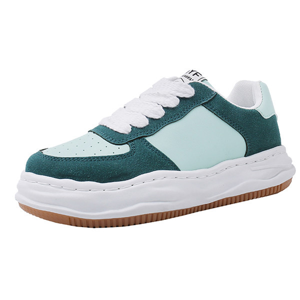 Öko-seemisnahast vabaaja tossud paeltega