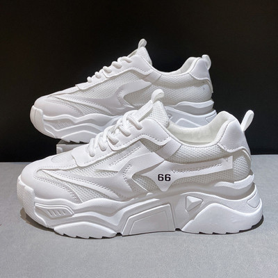 Kareda tallaga ökonahast sportlikud ja vabaaja tossud naistele