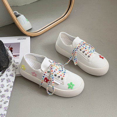 3D lilledega vabaaja tossud