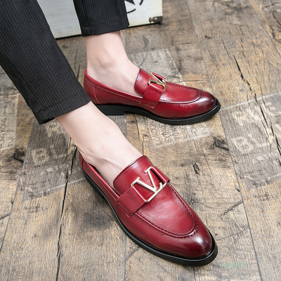 Új modell férfi műbőr cipő fém csattal