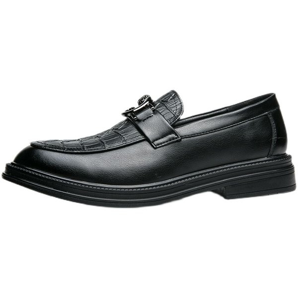 Öko-nahast moodsad metallielemendiga musta värvi meeste kingad