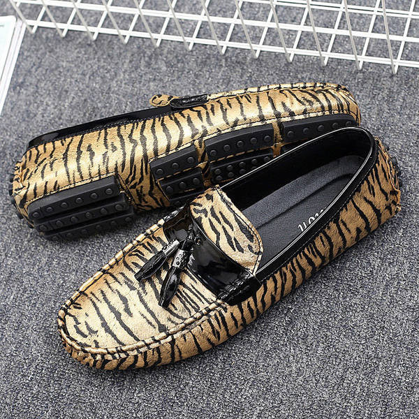 Vyriški oficialūs britiško stiliaus batai su gyvūnų raštu