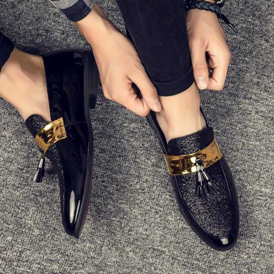 Vīriešu formāli apavi no lakota smaila modeļa