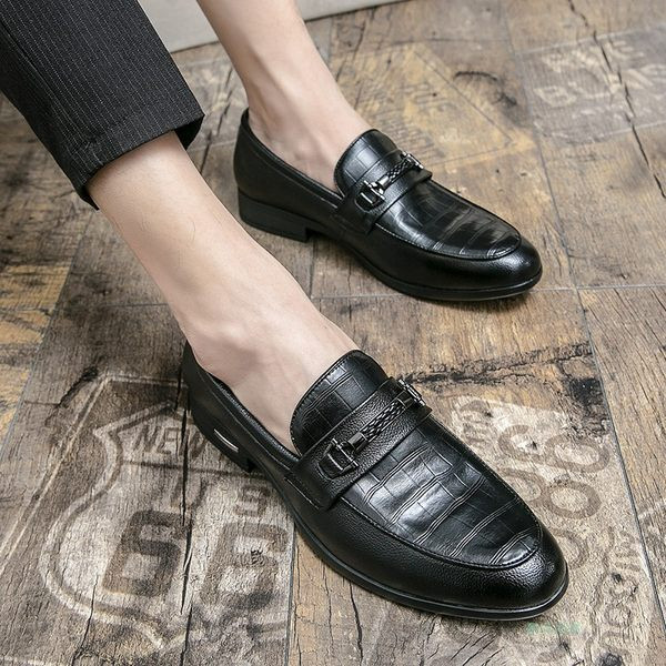 Uus metallelemendiga ökonahast meeste kingade mudel