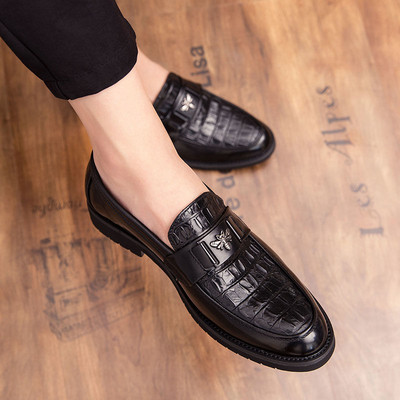 Uus metallelemendiga pidulike jalatsite mudel meestele