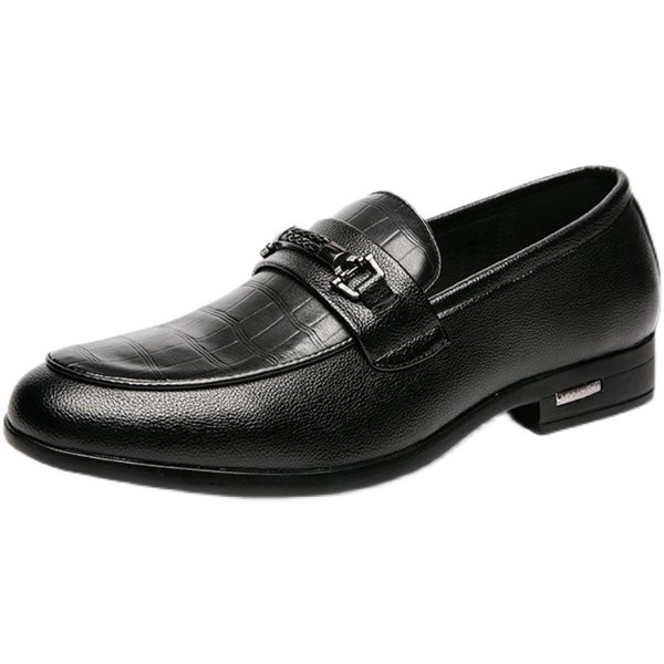 Jauns vīriešu svinīgo apavu modelis ar metāla elementu