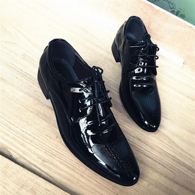 Vīriešu formālie apavi divi modeļi konusveida ar mežģīnēm