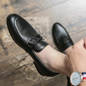 Metallist kaunistusega ökonahast meeste kingad