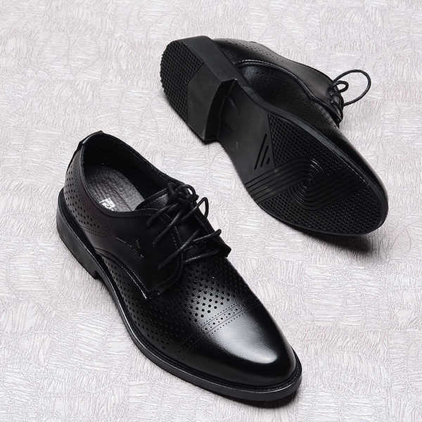 Stiilsed kunstnahast paeltega meeste kingad