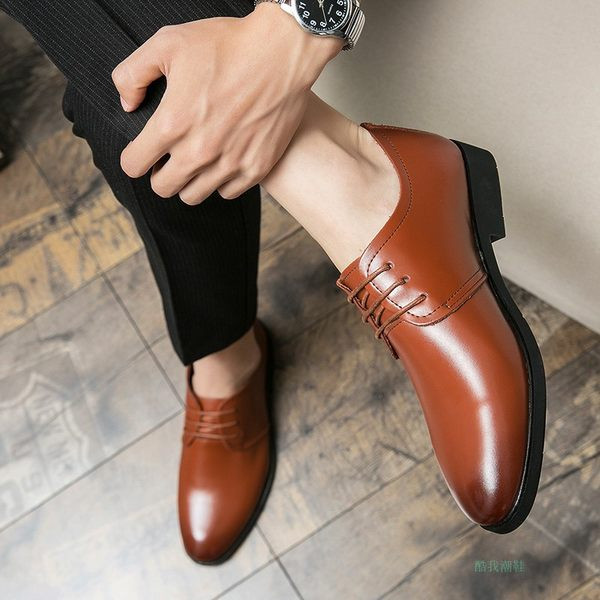 Uus mudel meeste puhtast kunstnahast paeltega kingad