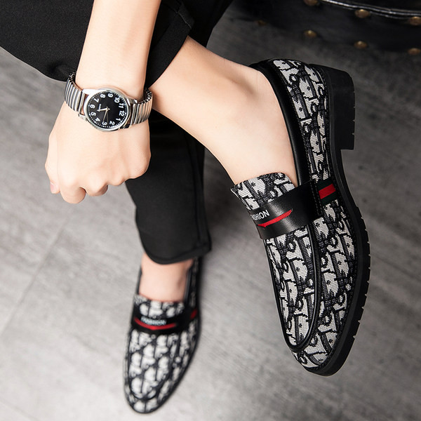 Meeste kingad tekstiilist ja ökonahast