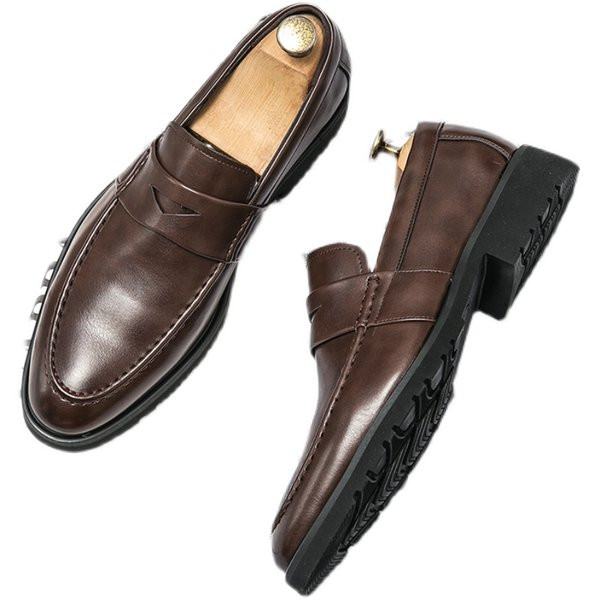 Meeste kunstnahast kingad - puhas mudel