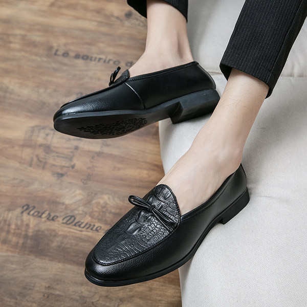 Elegantsed terava otsaga kunstnahast kingad meestele