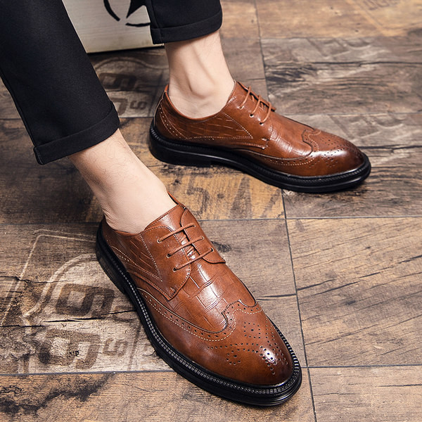 Kunstnahast valmistatud meeste pidulike kingade uus mudel