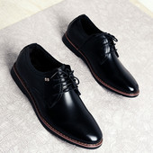 Férfi öko bőr cipő fűzővel és fém elemmel