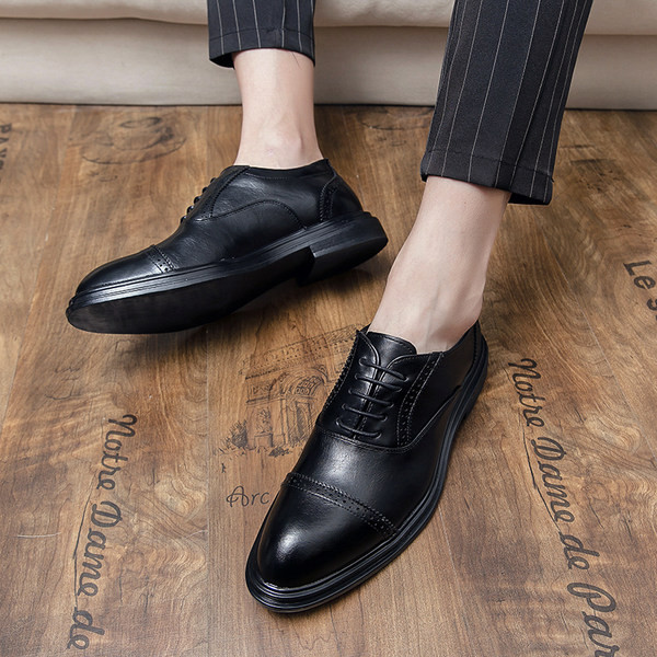 Moodsad mustad ja pruunid pidulikud meeste kingad