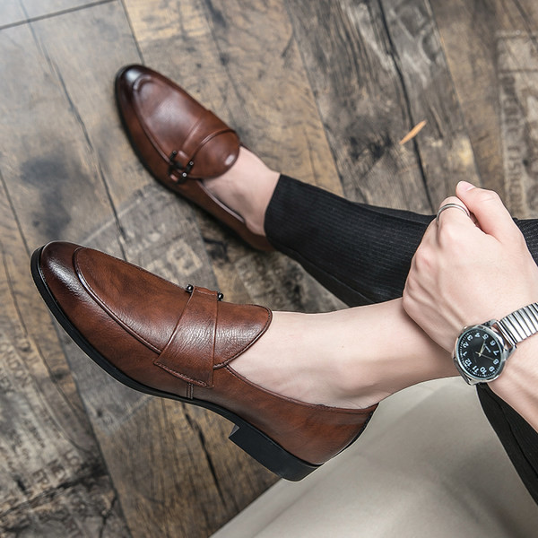 Elegantsed pandlaga terava otsaga kingad ökonahast