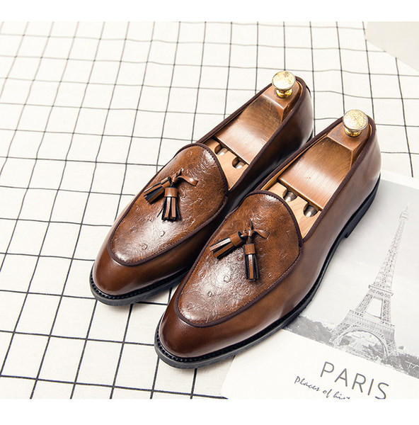 Elegantsed tutidega nahast kingad meestele