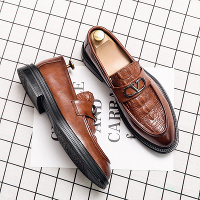 Uus mudel metallelemendiga kunstnahast meeste kingad