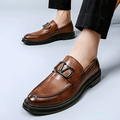 Uus mudel metallelemendiga kunstnahast meeste kingad