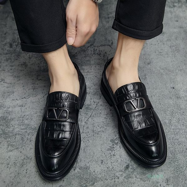 Uus mudel metallelemendiga kunstnahast meeste kingad