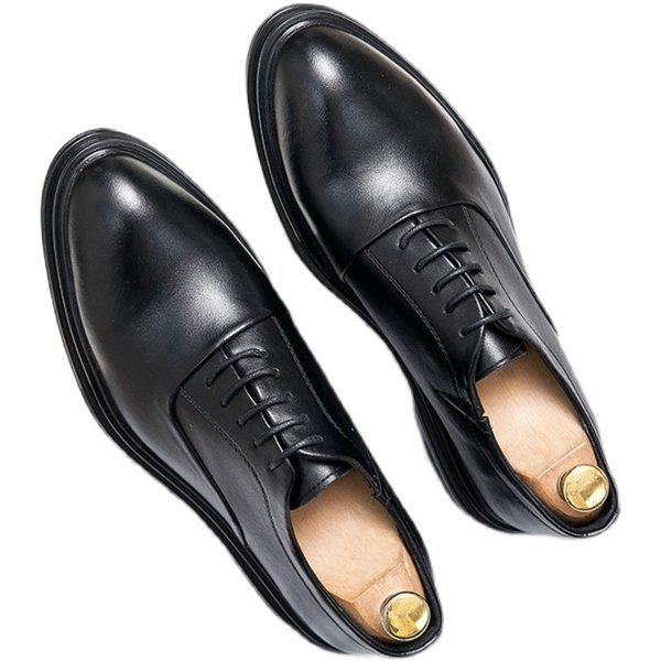 Elegáns, fűzős férfi műbőr cipő