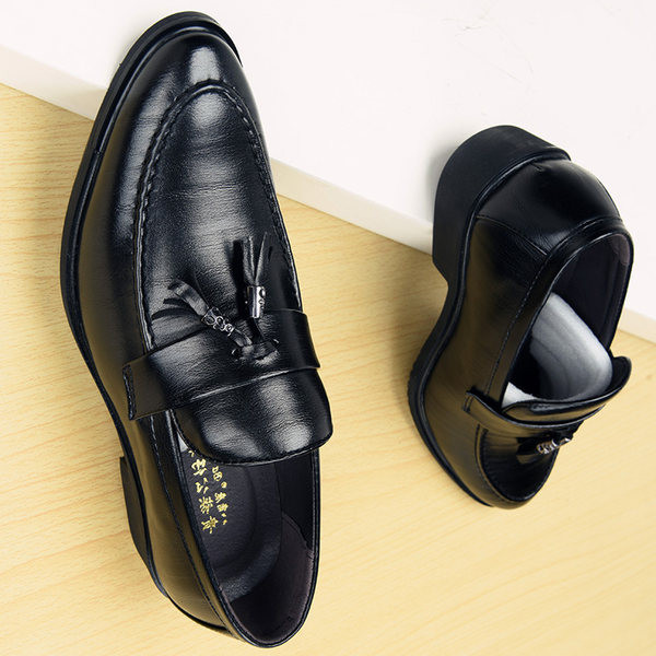 Vīriešu formāli mākslīgās ādas apavi ar pušķiem