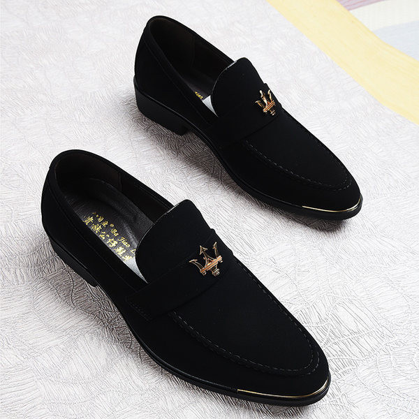 Naujo modelio proginiai batai iš eko zomšos su metaliniu elementu vyrams