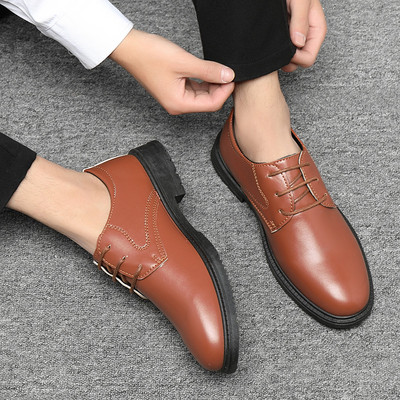 Stiilsed paeltega meeste kingad tavaline mudel