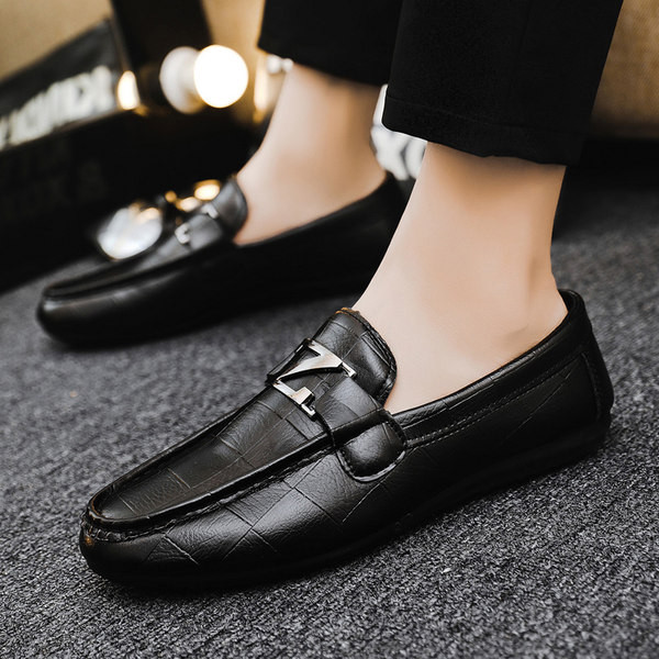 Praegused pandlaga ökonahast meeste mokassiinid