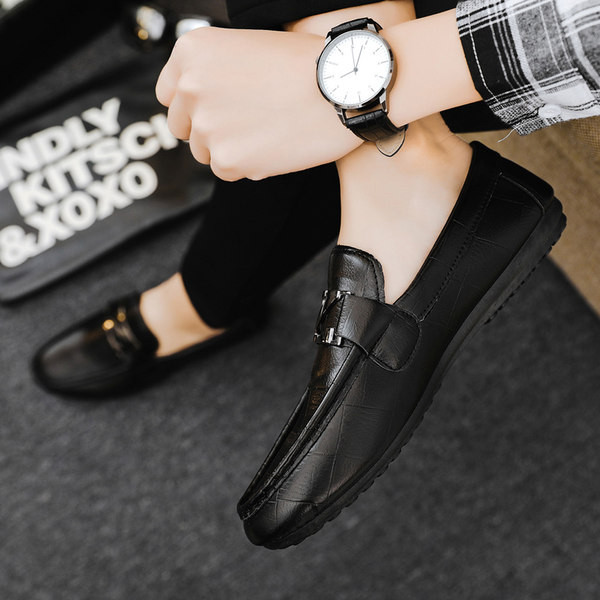 Praegused pandlaga ökonahast meeste mokassiinid