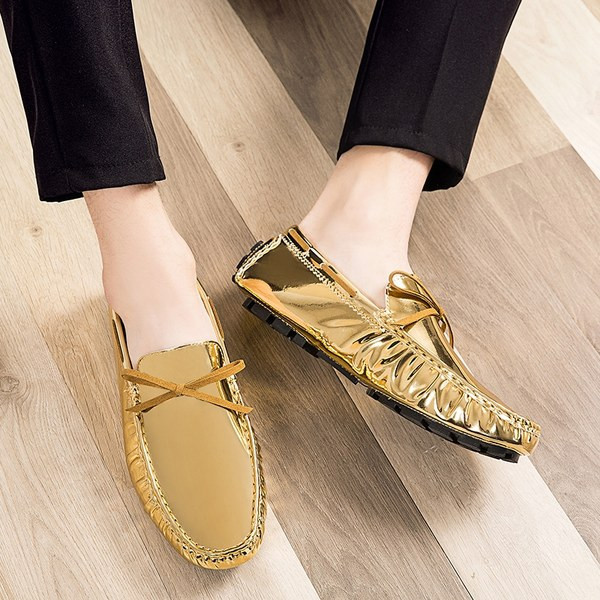 Stílusos férfi eco-bőr mokaszin fűzős