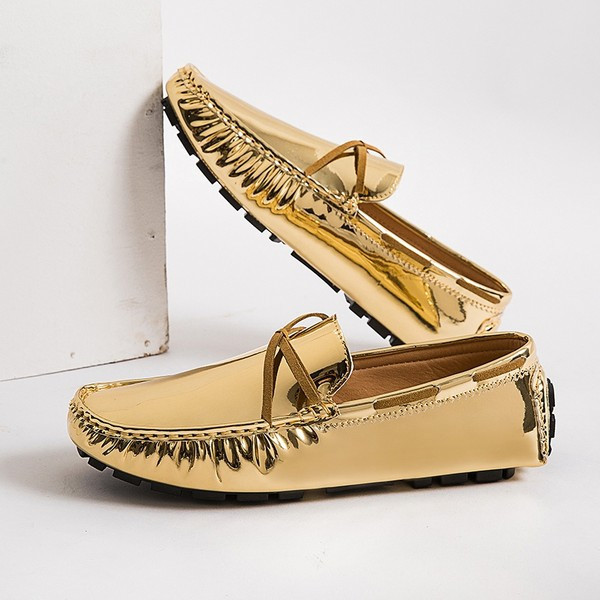 Stílusos férfi eco-bőr mokaszin fűzős