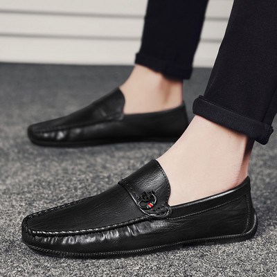 Praegused meeste ökonahast mokassiinid pandlaga ja lameda tallaga