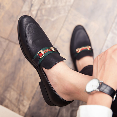 Elegantsed ökonahast meeste kingad - puhas mudel