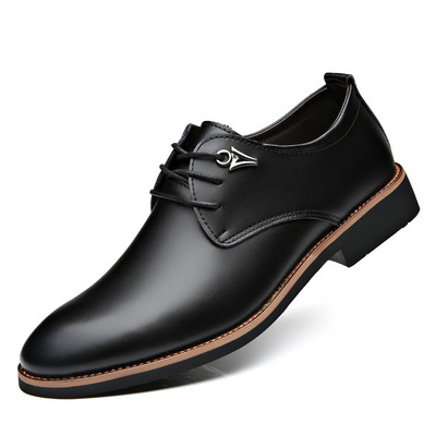 Praegused ökonahast paeltega meeste kingad