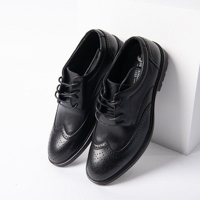 Alkalmi férfi lélegző műbőr cipő