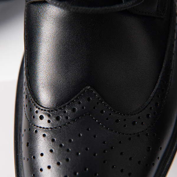 Alkalmi férfi lélegző műbőr cipő