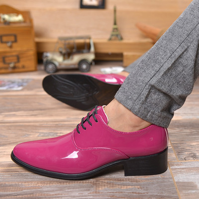 Vīriešu lakādas smailas kurpes ar šņorēm