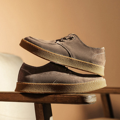 Praegused paeltega meeste kingad - kolmes värvitoonis