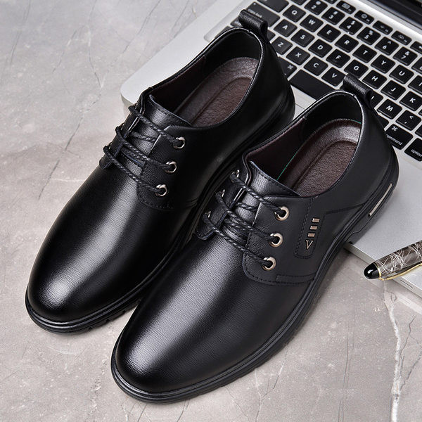 Ανδρικά έκο δερμάτινα παπούτσια με μοντέλο με κορδόνια