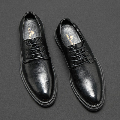 Hegyes modell férfi formális cipő - két modell