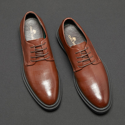 Hegyes modell férfi formális cipő - két modell