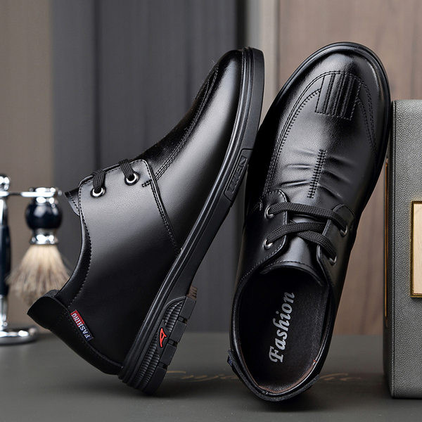 Moodsad paeltega lakknahast kingad - meestele