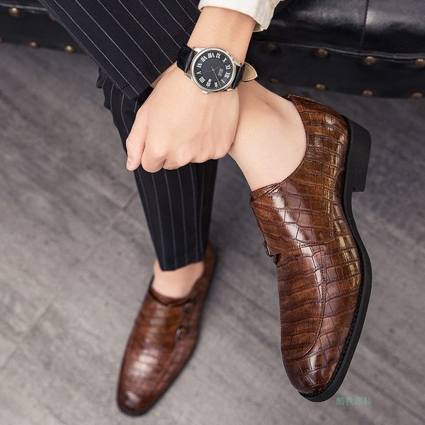 Mūsdienīgi formāli vīriešu apavi ar sprādzi - melni un brūni